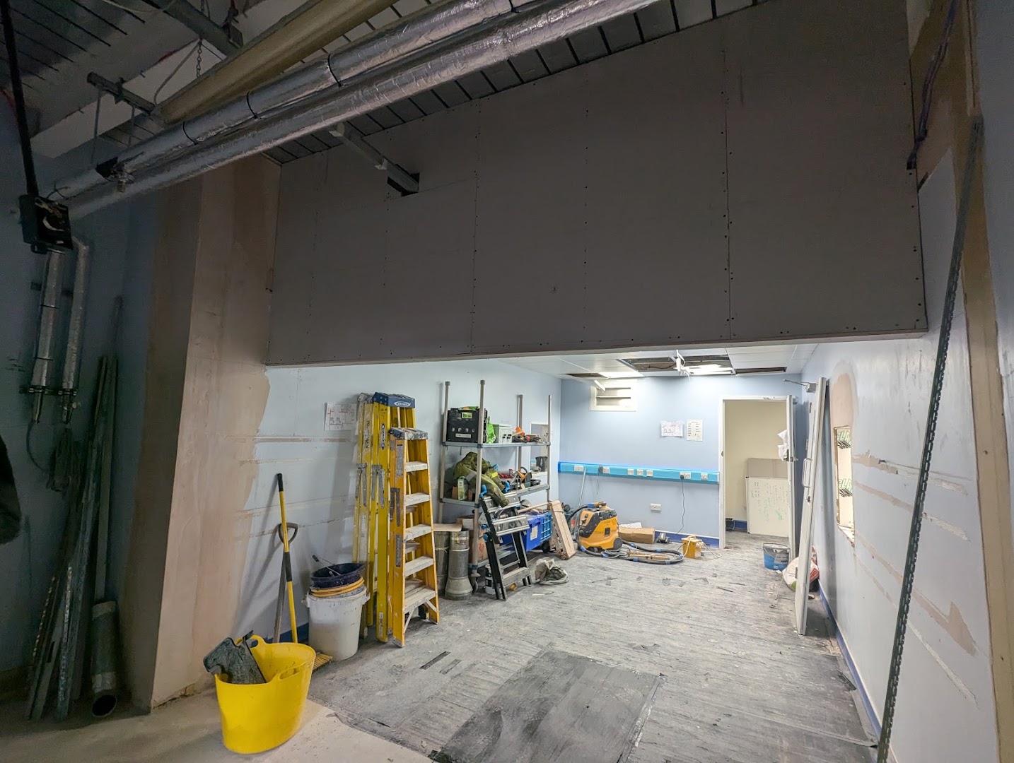 Squire Decorating multi trade building contractors — Photos 6